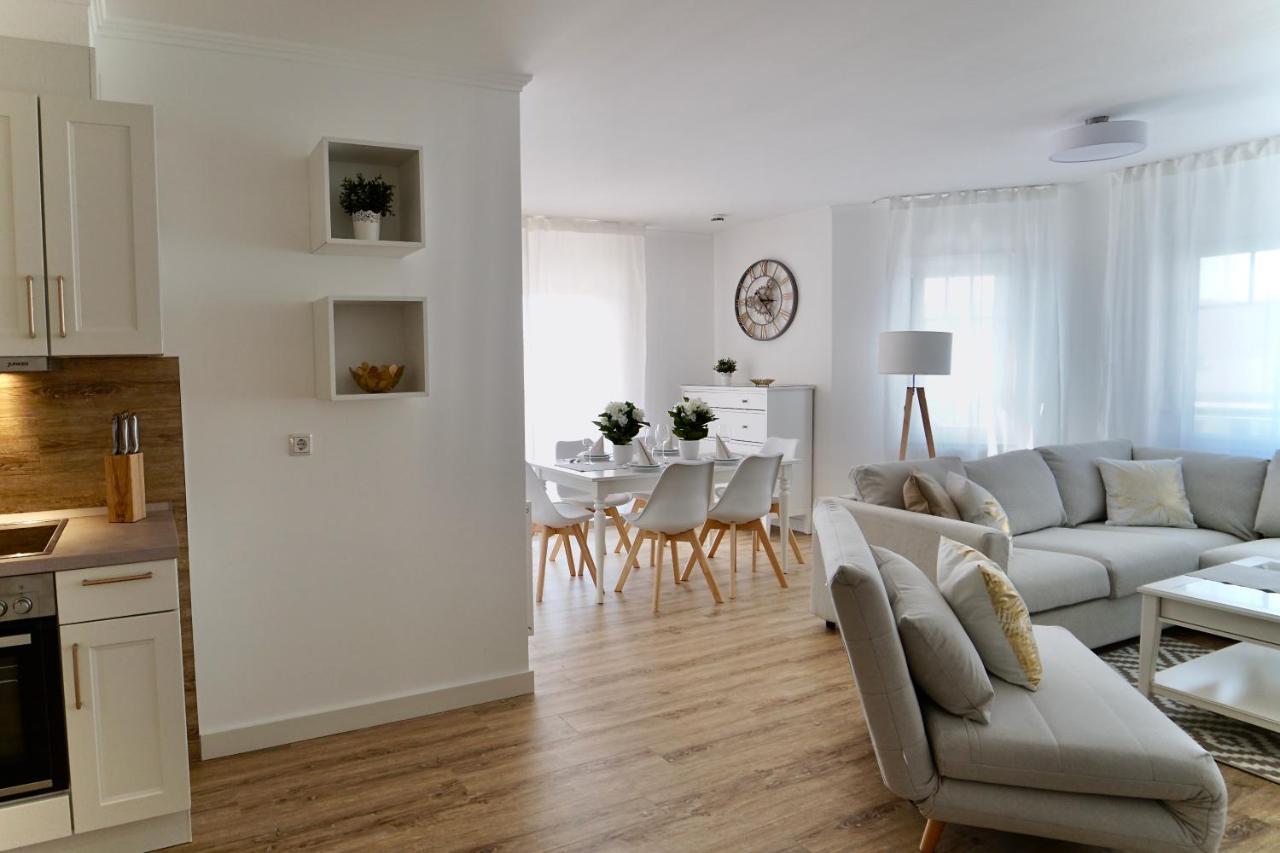 Myhome Ruegen - Haus Sonnenmeer ゼリン エクステリア 写真